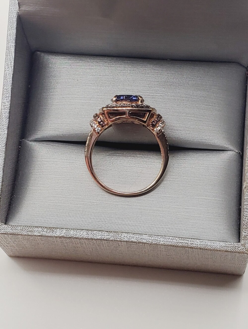 18k Rose Gold - 925 Silver Round Tanzanite, Mocha & White diamond simulants Ring - Picture 4 of 9